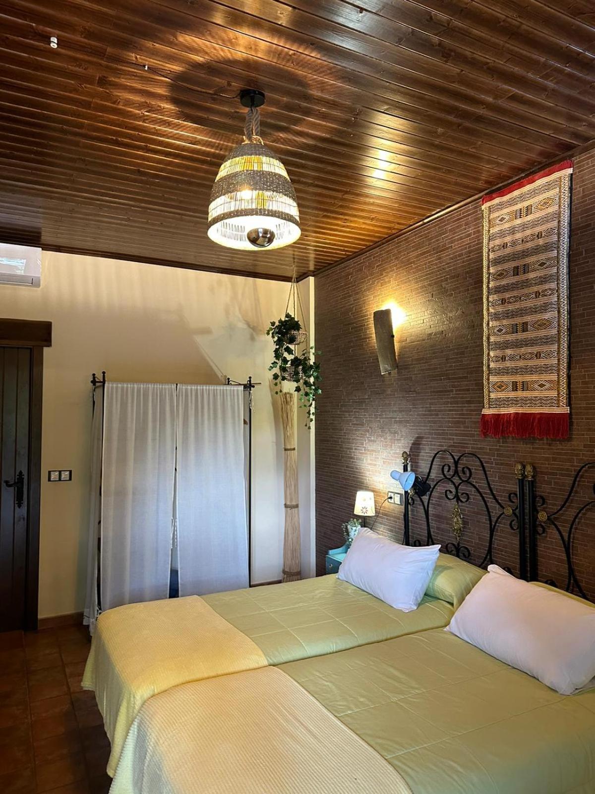 Rincon Del Cierzo Guest House Lecera Ngoại thất bức ảnh